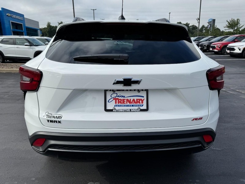 Chevrolet Trax Vehicle Image 04