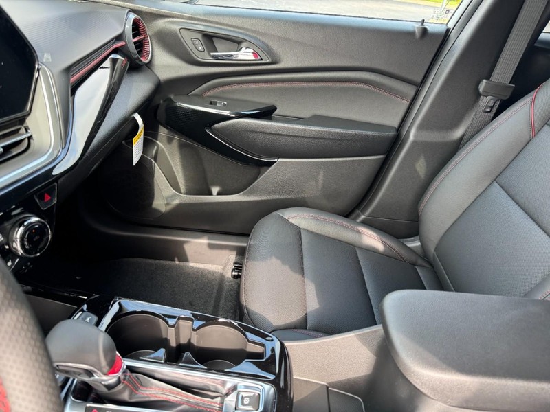 Chevrolet Trax Vehicle Image 08