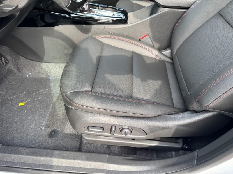 Chevrolet Trax Vehicle Image 09