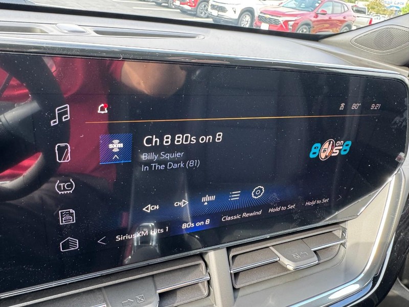 Chevrolet Trax Vehicle Image 14