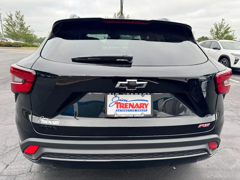 Chevrolet Trax Vehicle Image 04