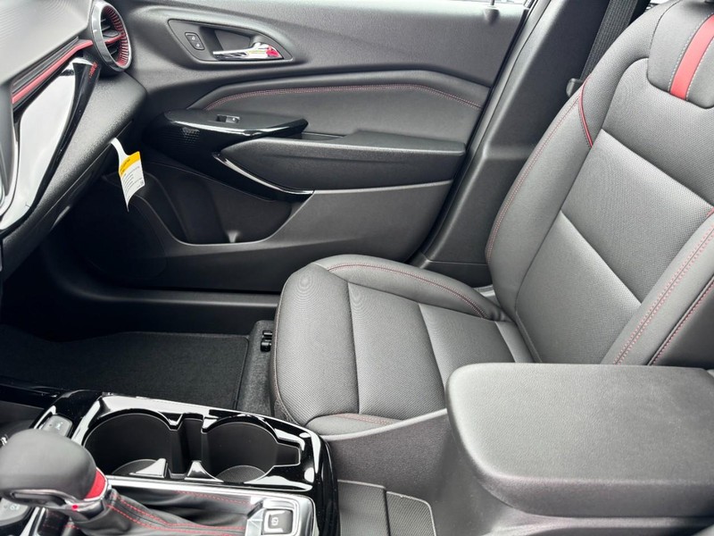 Chevrolet Trax Vehicle Image 09