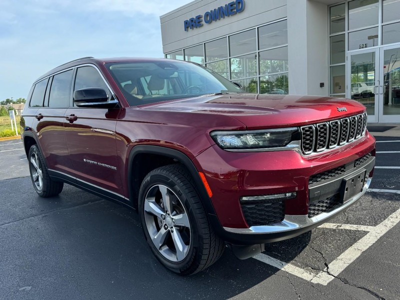 Jeep Grand Cherokee L Vehicle Image 02