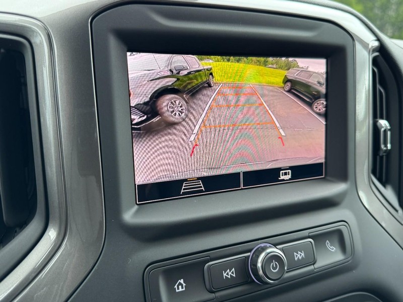 Chevrolet Silverado 1500 Vehicle Image 17