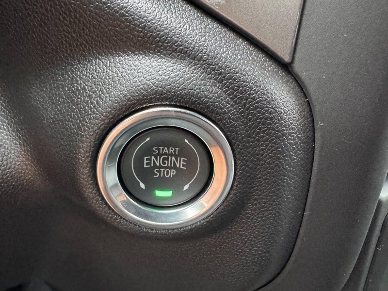 Chevrolet Silverado 1500 Vehicle Image 18