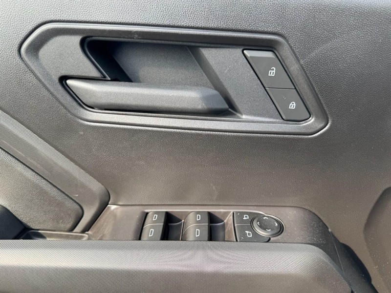 Chevrolet Colorado Vehicle Image 10