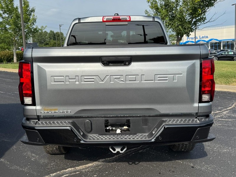 Chevrolet Colorado Vehicle Image 04