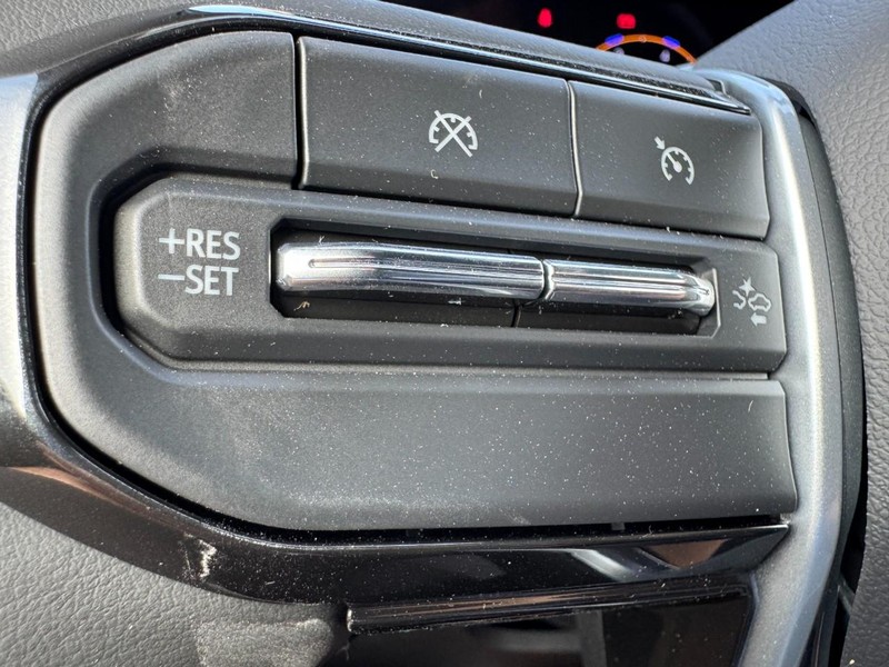 Chevrolet Colorado Vehicle Image 10