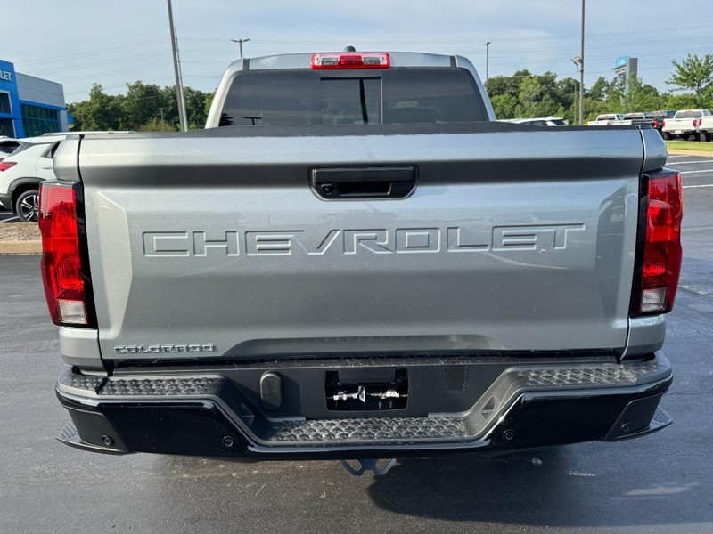 Chevrolet Colorado Vehicle Image 04