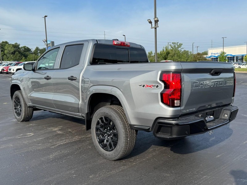 Chevrolet Colorado Vehicle Image 05