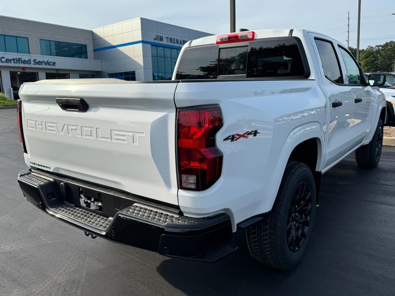 Chevrolet Colorado Vehicle Image 03