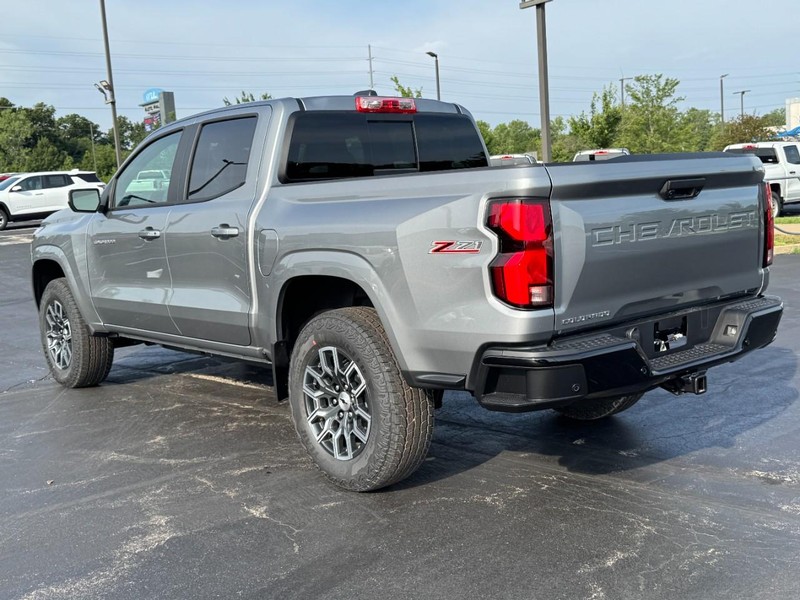 Chevrolet Colorado Vehicle Image 05