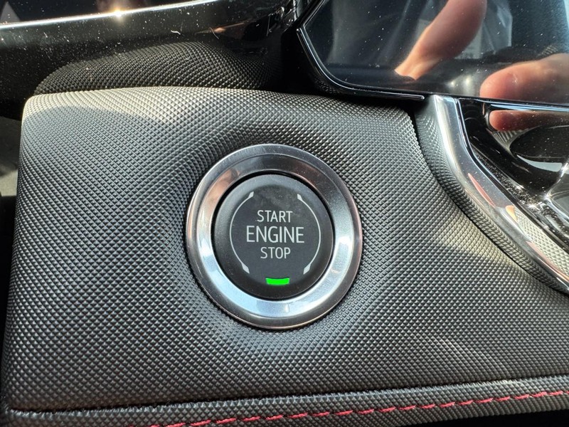 Chevrolet Colorado Vehicle Image 15