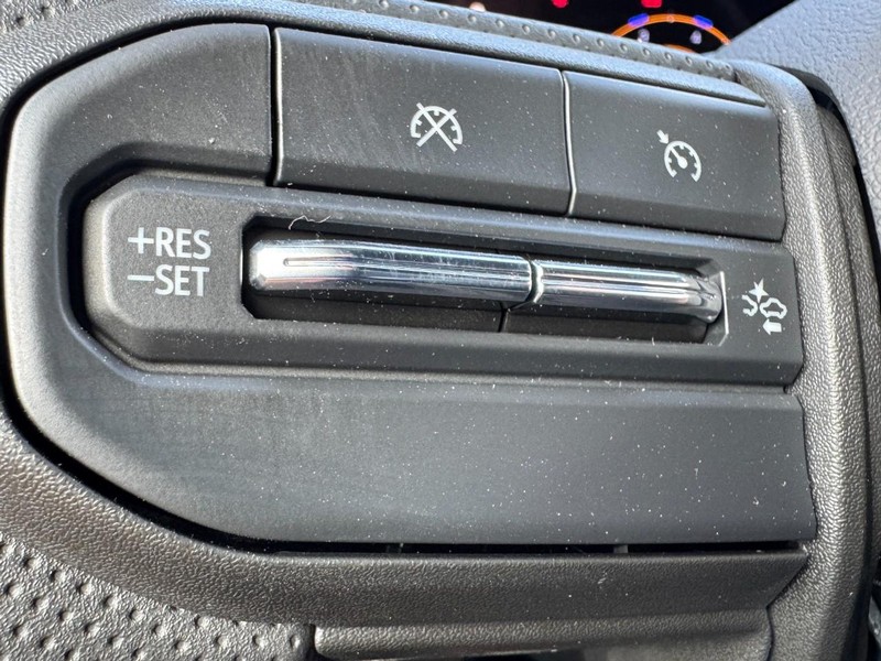 Chevrolet Colorado Vehicle Image 08