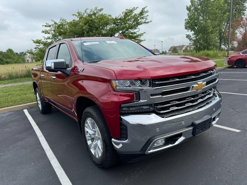 Chevrolet Silverado 1500 Vehicle Image 04