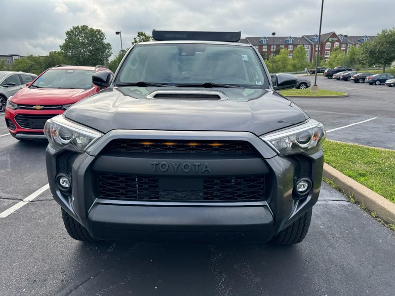 Toyota 4Runner Vehicle Image 03