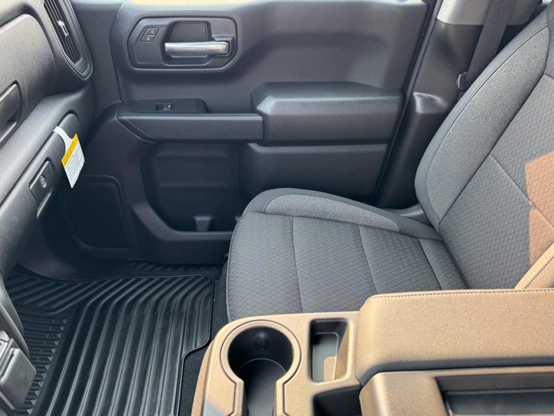 Chevrolet Silverado 1500 Vehicle Image 10