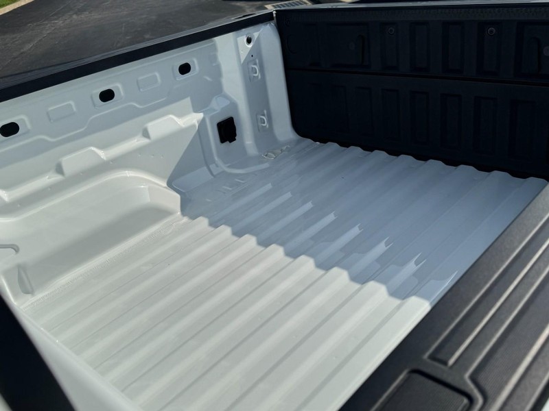 Chevrolet Colorado Vehicle Image 06