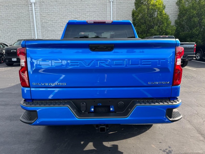 Chevrolet Silverado 1500 Vehicle Image 05