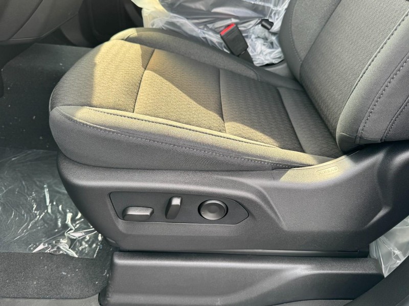 Chevrolet Silverado 1500 Vehicle Image 10