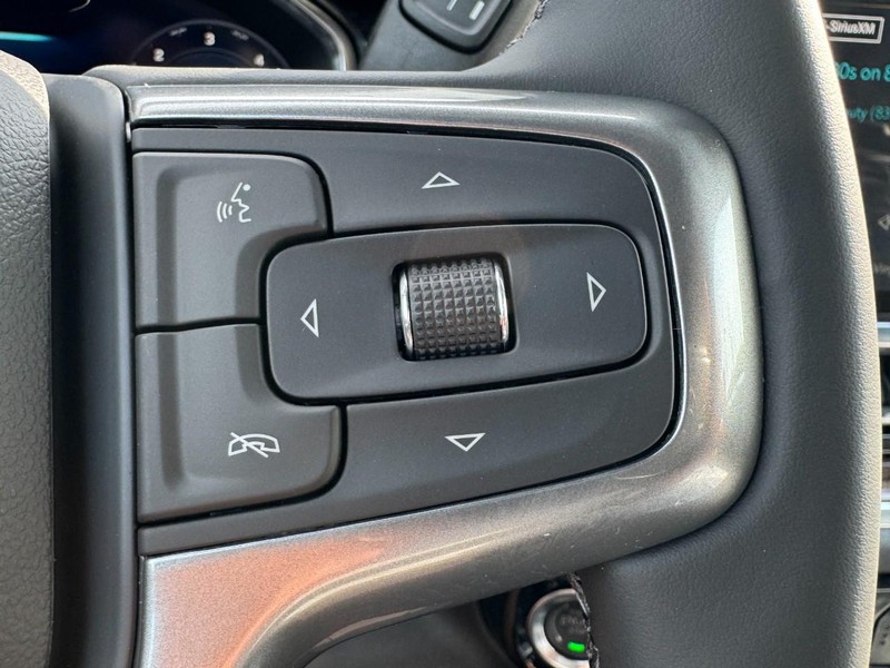 Chevrolet Silverado 1500 Vehicle Image 12
