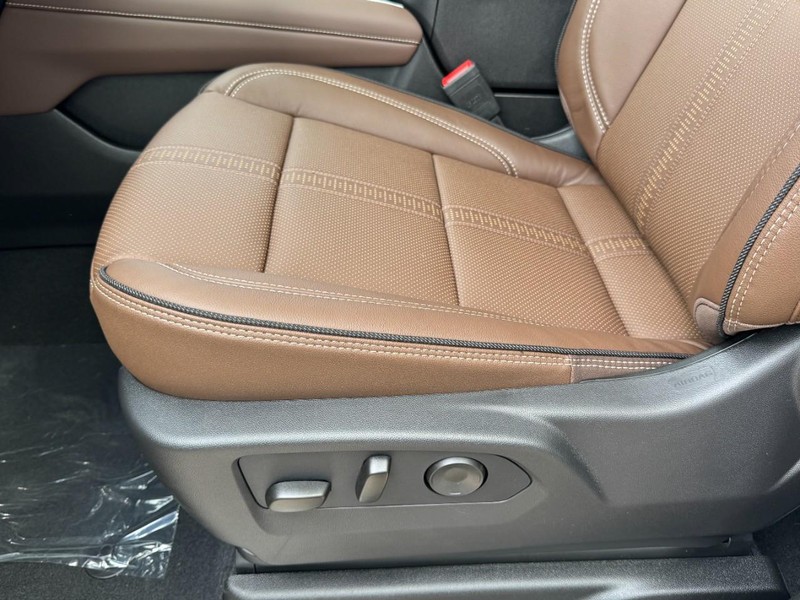 Chevrolet Tahoe Vehicle Image 08