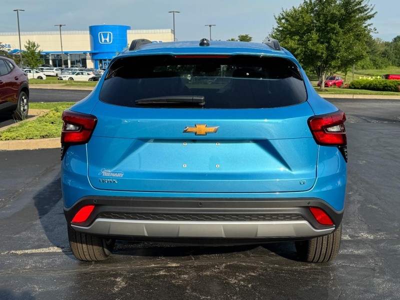 Chevrolet Trax Vehicle Image 04