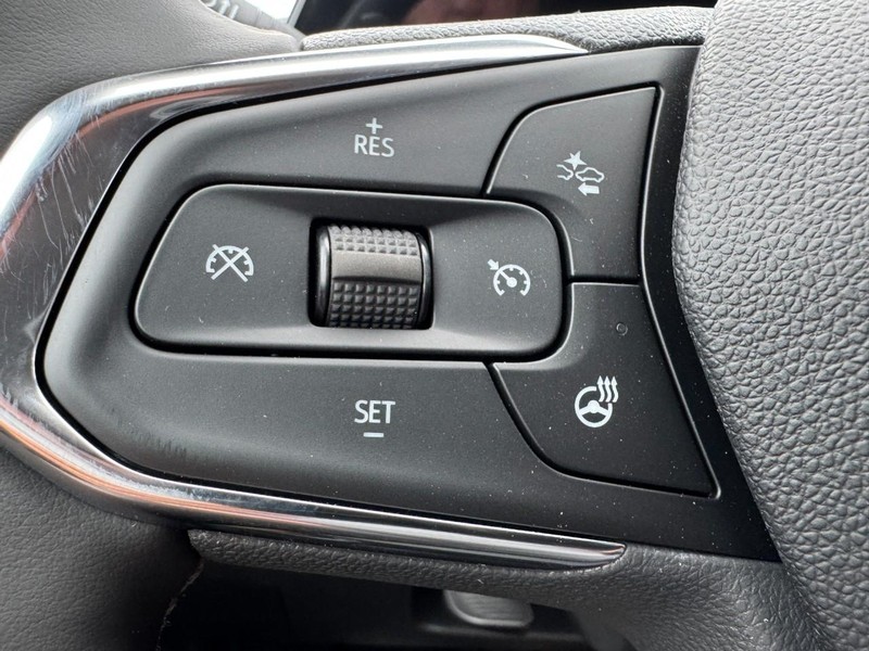 Chevrolet Trax Vehicle Image 09