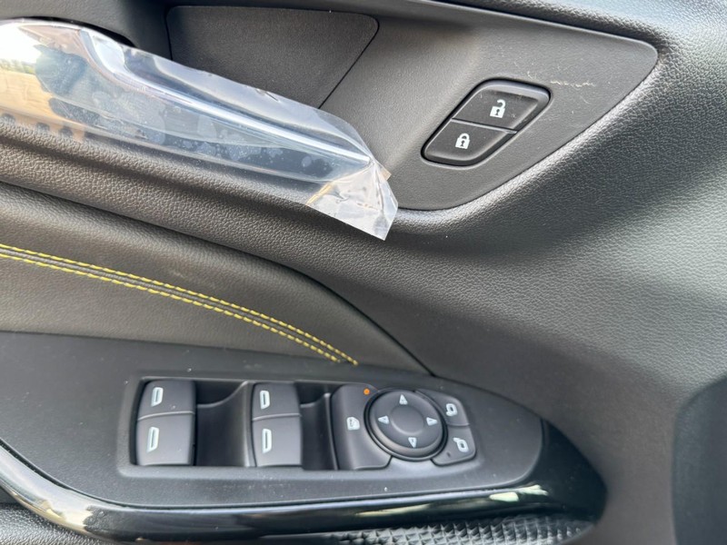 Chevrolet Trax Vehicle Image 08