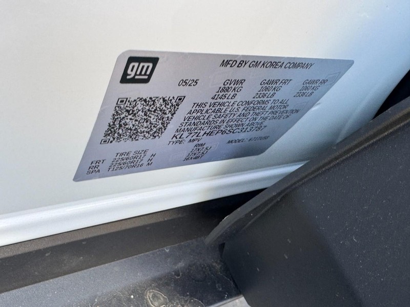 Chevrolet Trax Vehicle Image 16