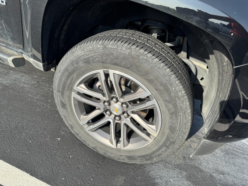 Chevrolet Colorado Vehicle Image 05