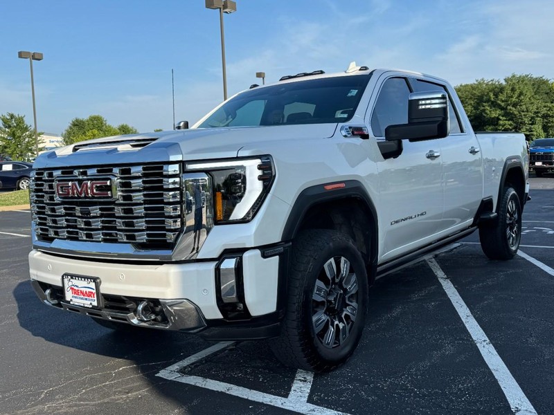GMC Sierra 2500HD Vehicle Image 08