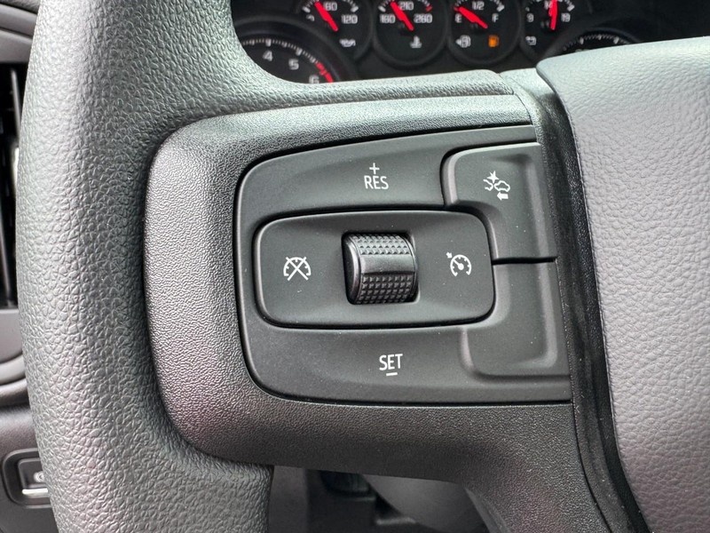 Chevrolet Silverado 1500 Vehicle Image 13