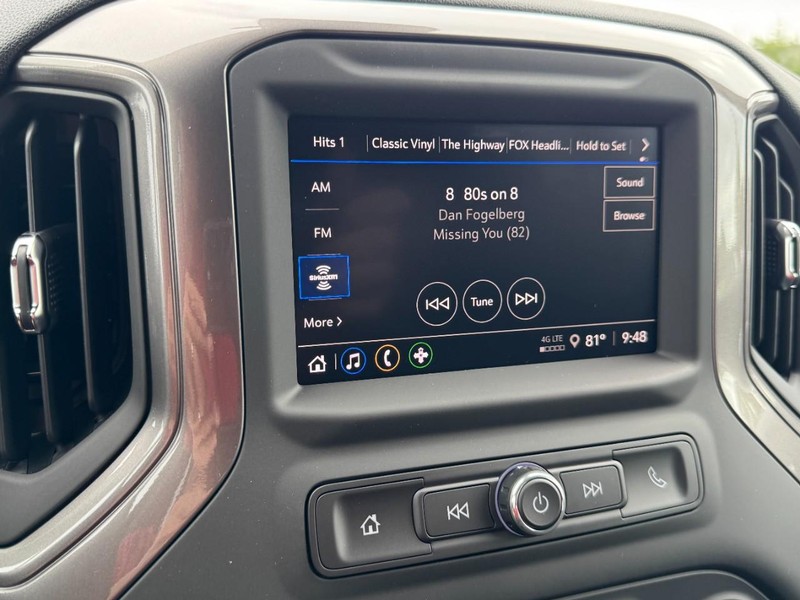 Chevrolet Silverado 1500 Vehicle Image 15