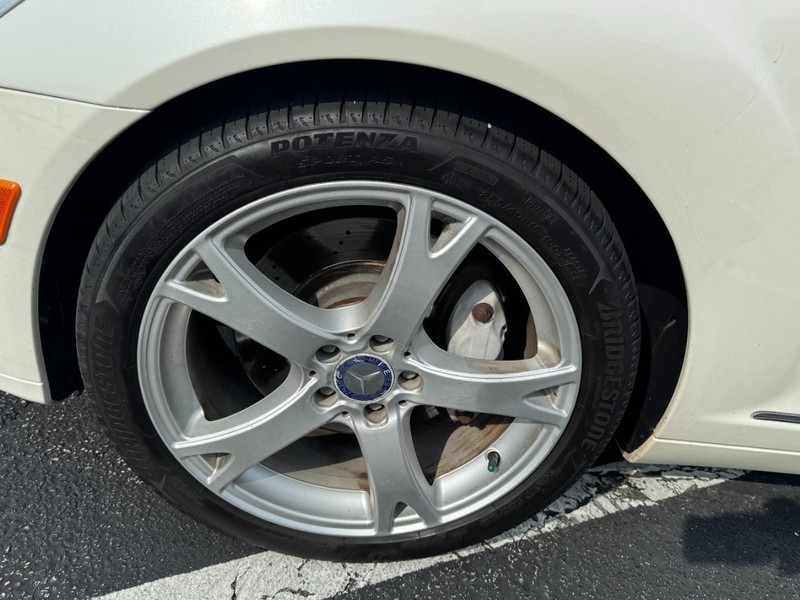 Mercedes-Benz S-Class Vehicle Image 07