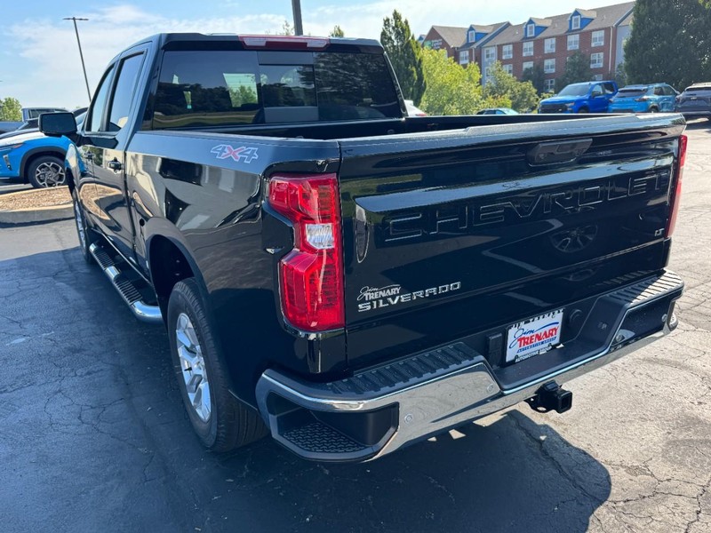Chevrolet Silverado 1500 Vehicle Image 05