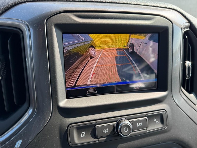 Chevrolet Silverado 1500 Vehicle Image 15