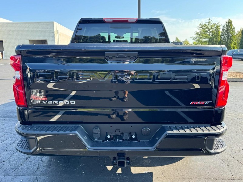 Chevrolet Silverado 1500 Vehicle Image 05