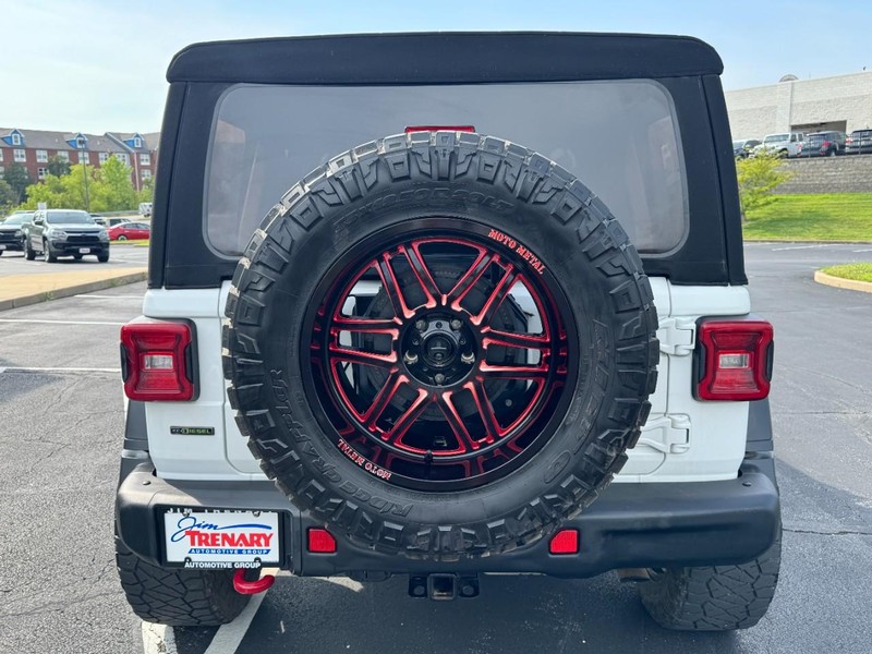 Jeep Wrangler Vehicle Image 04