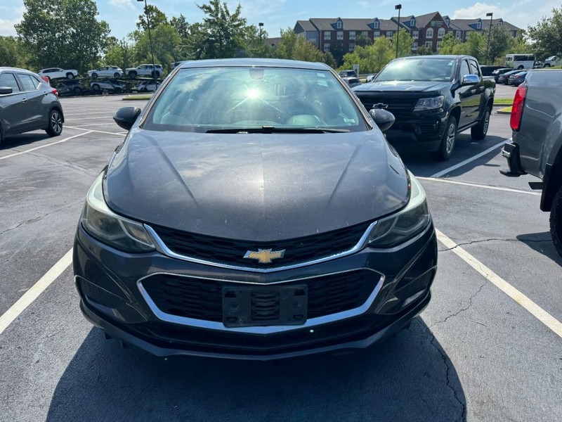 Chevrolet Cruze Vehicle Image 03