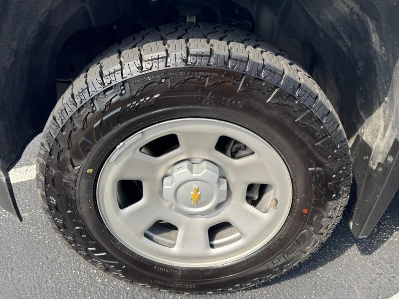Chevrolet Colorado Vehicle Image 07