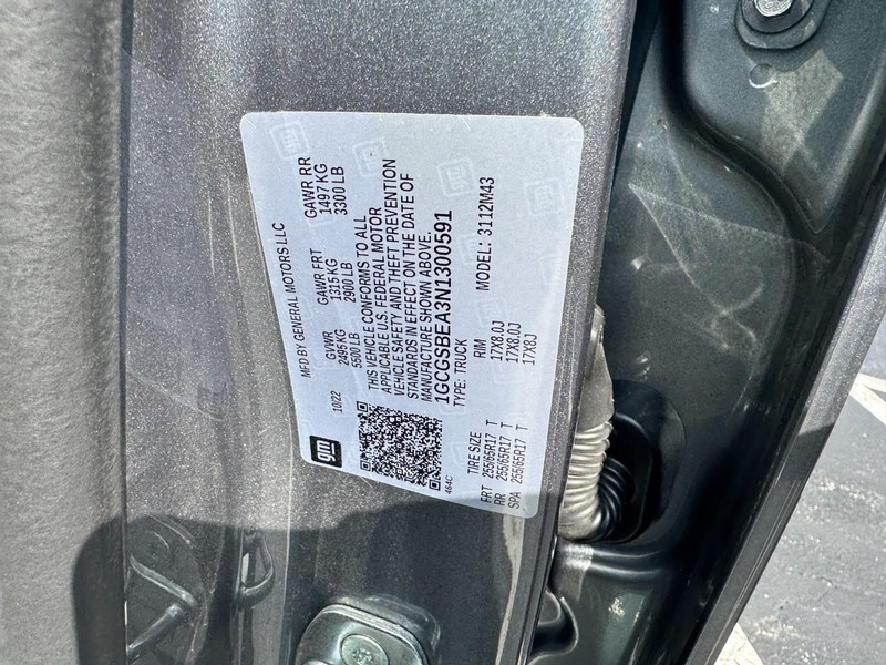 Chevrolet Colorado Vehicle Image 21