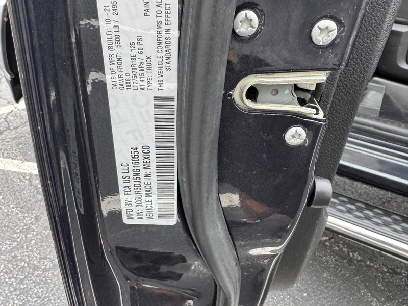 Ram 2500 Vehicle Image 25