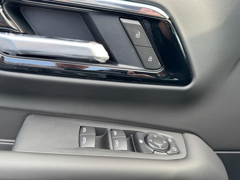 Chevrolet Tahoe Vehicle Image 08