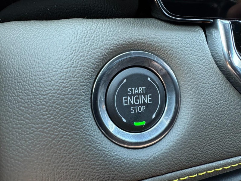 Chevrolet Colorado Vehicle Image 17