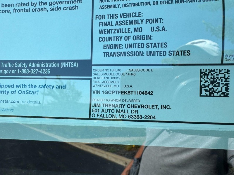 Chevrolet Colorado Vehicle Image 18