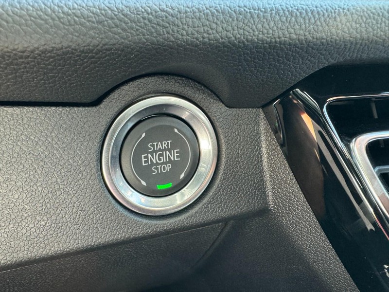 Chevrolet Traverse Vehicle Image 18