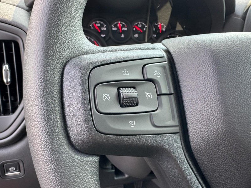 Chevrolet Silverado 1500 Vehicle Image 13