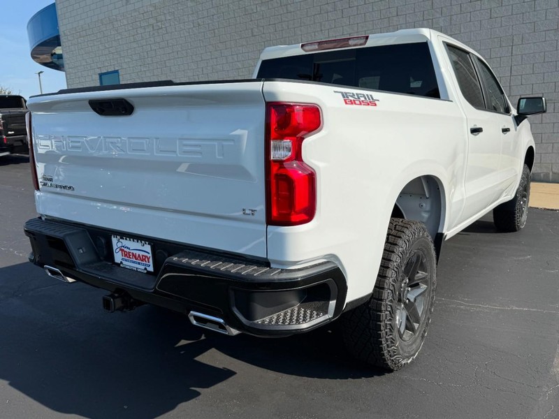 Chevrolet Silverado 1500 Vehicle Image 04