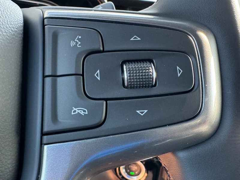 Chevrolet Silverado 1500 Vehicle Image 15